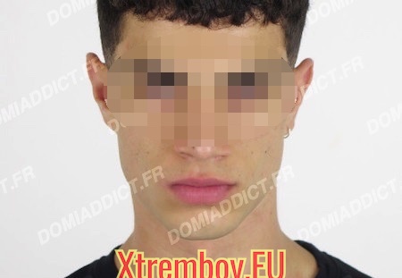 Cherche pute max 45ans sur Argenteuil (78 visites) Jeune domi cherche batard à baiser exploiter, pute viril. Ne reçois pas. THEMES: Poilus, Daddy et ... Cherche pute max 45ans sur Argenteuil