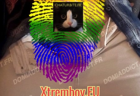 Mec de Metz peux bouger et reçois (48 visites) kiffe plan sniff, lèche, kiffe toutes odeurs de mec
Contacte ce sneaker avec son pseudo sur le t... Mec de Metz peux bouger et reçois